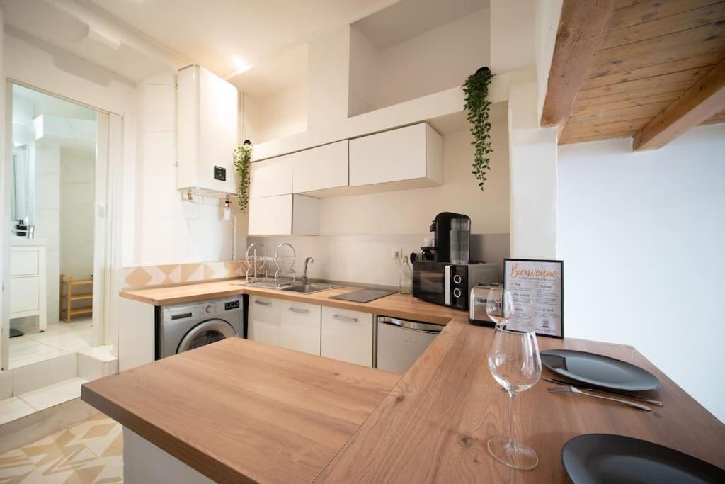 Appartement Tout Equipe Proche De La Plage 2 A 4 Couchages Marsilya Dış mekan fotoğraf